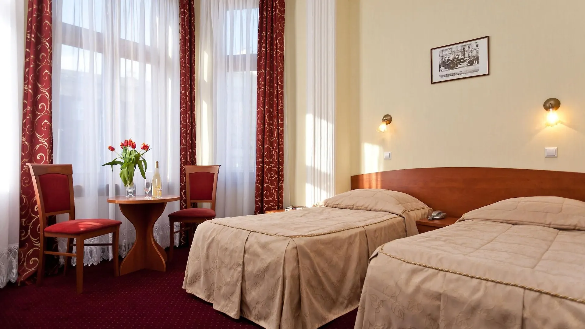 Hotel Kazimierz II Krakow 3*,  Poland